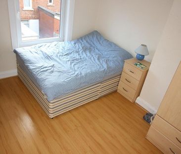 30 Strandview Street, Belfast BT9 5FF - Photo 2