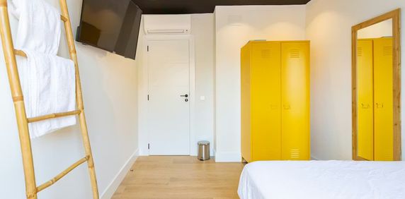 Carrer de l'Omet, Valencia, Valencian Community 46011 - Photo 2