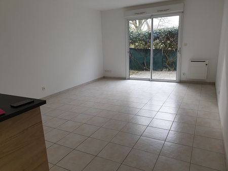 Location appartement 1 pièce, 29.83m², La Roche-sur-Yon - Photo 3