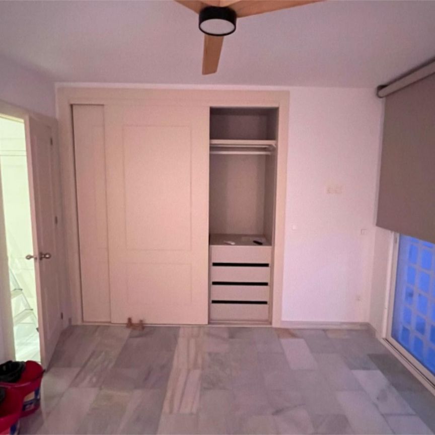 Casa adosada de alquiler en Calle Higueral de Artola, 4, Cabopino - Artola - Photo 1