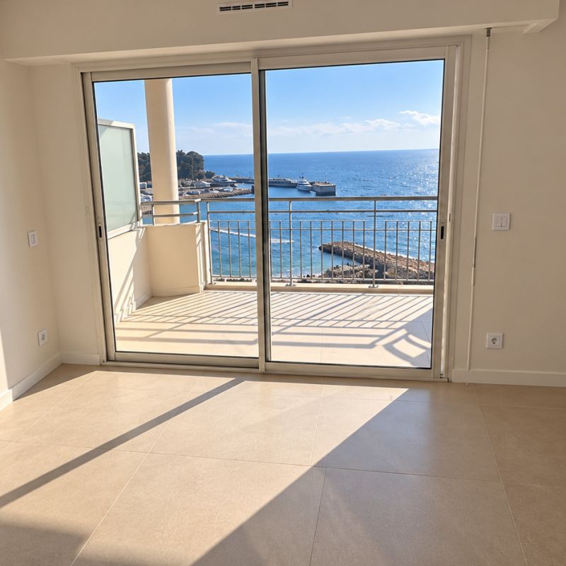 CAP D'AIL - STUDIO rénové avec terrasse et vue mer proche Mo - Photo 1