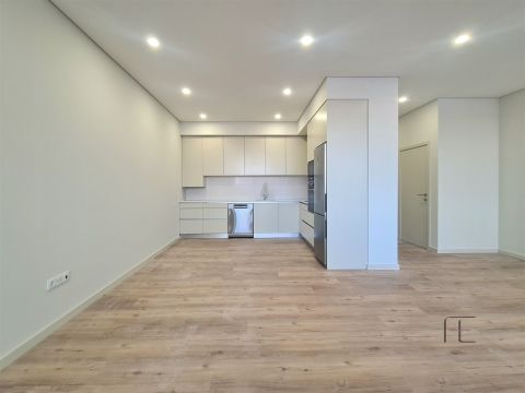 Apartamento T2 - Photo 1