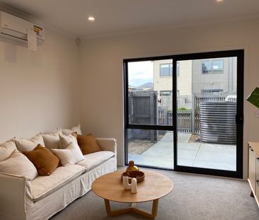 Property Management23 Samual Marsden Place, Whenuapai - Townhouse f... - Photo 1