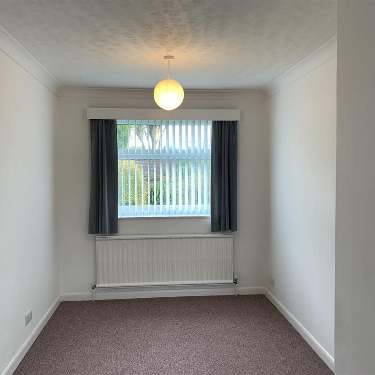 2 bedroom house to rent - Photo 1