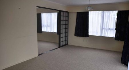 Cozy Home with Privacy in a Convenient Location - Photo 4