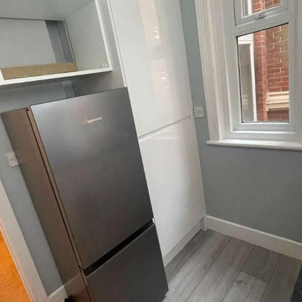 Bh Norwich Mansions, Bournemouth, BH2 - Photo 1