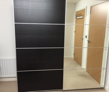 2 Bed Flat, Hannover Quay, BS1 - Photo 4