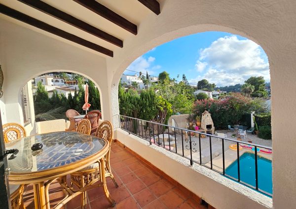 SPACIOUS VILLA FOR RENT FOR LONG TERM INCLUDING SUMMER