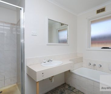 Modern Family Home in a Convenient Deer Park Location - Photo 1