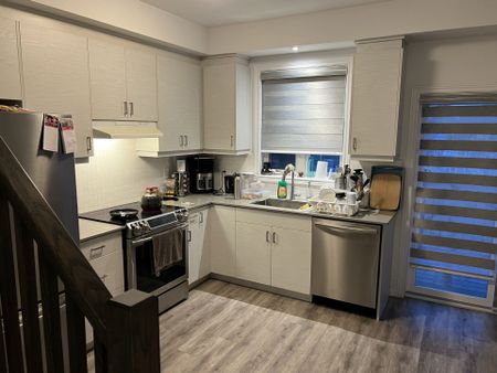 For Lease - 575 Woodward Avenue Unit# 17, Hamilton, Ontario - Photo 4