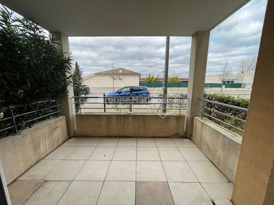 APPARTEMENT T2 BIS SORGUES - TERRASSE - PARKING, - Photo 1