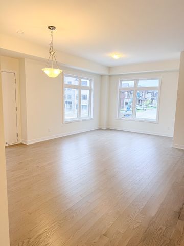 For Lease - 21 Harvey Bunker Crescent, Markham, Ontario - Photo 3