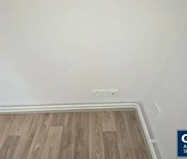 Zrekonstruovaný 1+kk, 45 m - Photo 6