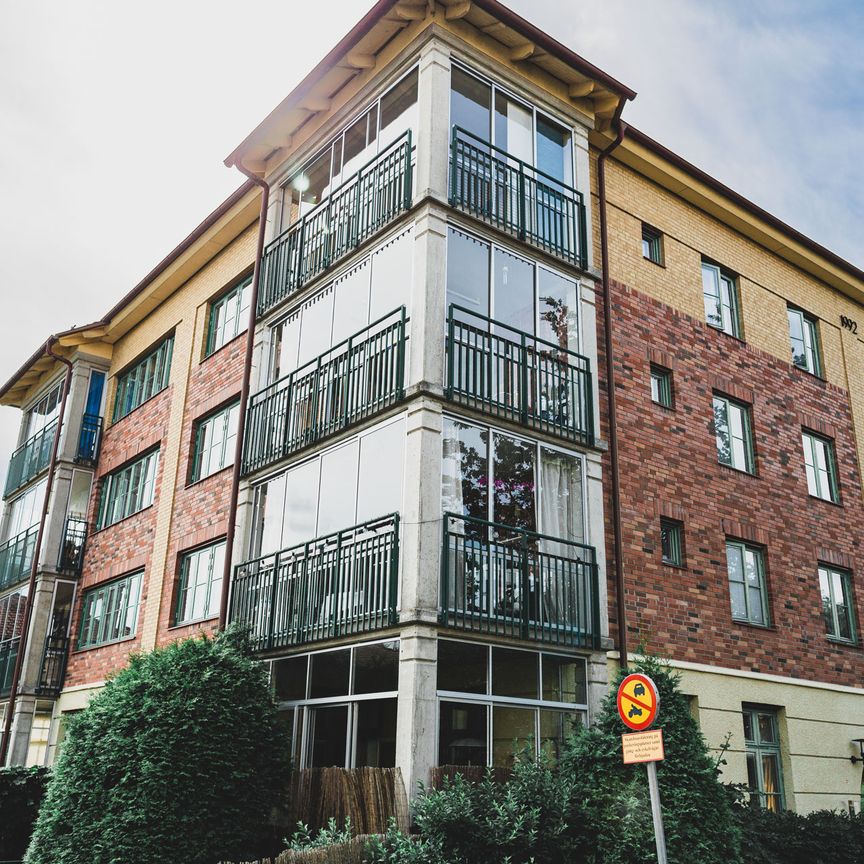 Vallnäsvägen, Örebro - Photo 2