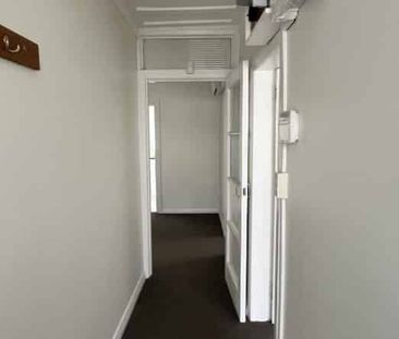 3 Bedroom Family Home, 74 Daniell Street, Newtown - Photo 1