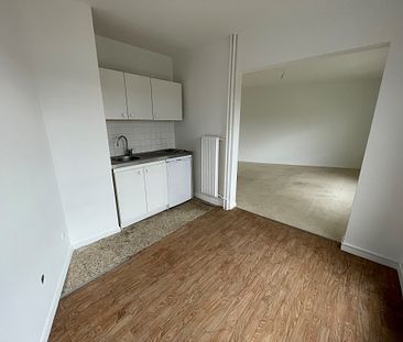 : Appartement 32 m² à Saint-Étienne - Photo 3