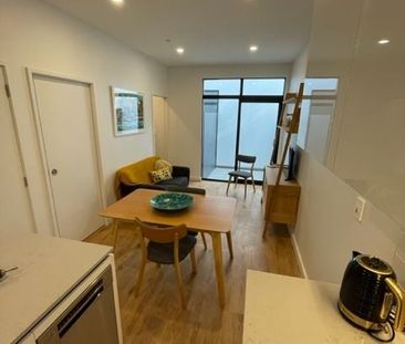 FULLY FURNISHED 2 bedroom Paddington apartment - Photo 5
