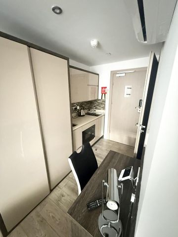 Studio to rent - Photo 4