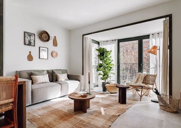 Gran Via de les Corts Catalanes, Barcelona, Catalonia 08011