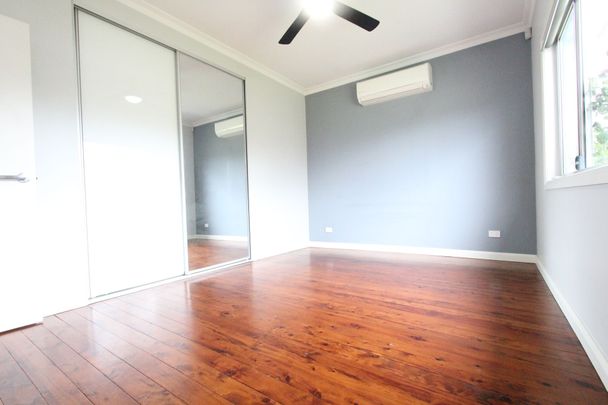 Close to M5&sol;M7 Motorway & Liverpool CBD - Photo 1