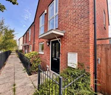 3 bedroom townhouse to rent - Photo 1