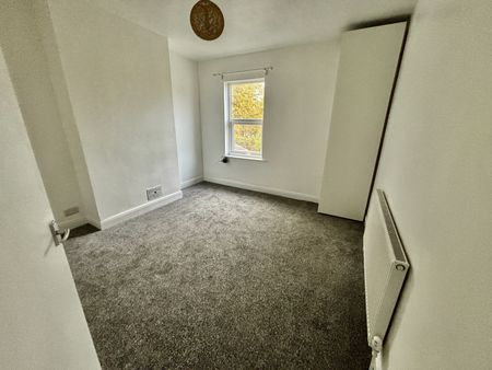2 bed house to rent Merridale Street West, Wolverhampton WV3 - Photo 5
