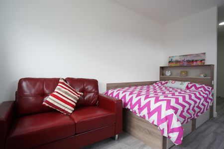 B3, 1 College Road - Photo 4