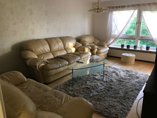 Åbergssons väg, Solna - Photo 1