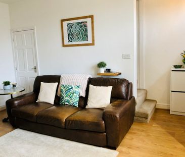 3 Bed Terraced House, New Bank Street, LS27 - Photo 2