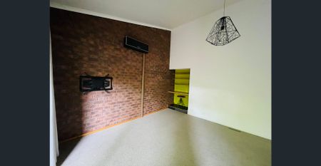 Spacious, Secluded and Renovated to Perfection! - Photo 2