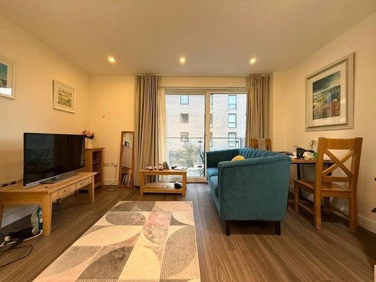 Studio to rent - Photo 1