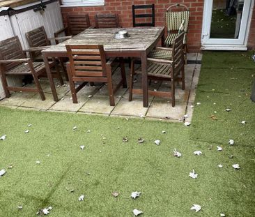 1 bedroom in a house share to rent - Photo 6