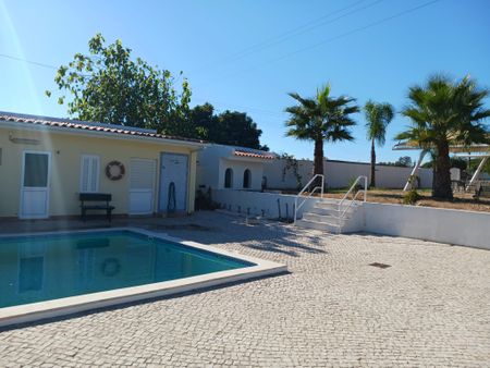 Moradia espaçosa bem localizada em Olhao - Photo 5