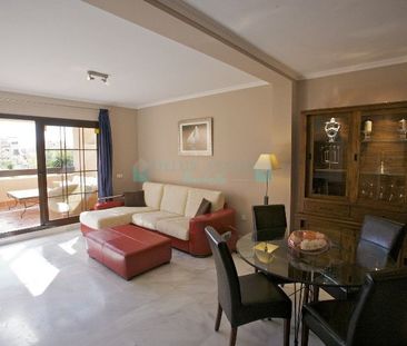 Apartment for rent in Estepona - Photo 1