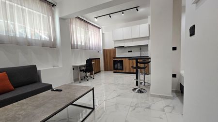 Studio/Γκαρσονιέρα για ενοικίαση Κέντρο (Ζωγράφου) - Photo 3