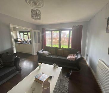 2 bedroom house to rent - Photo 2
