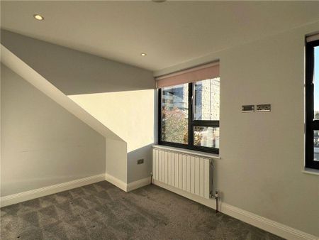 3 bedroom terraced house to rent - Photo 3