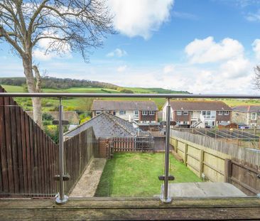 3 bedroom semi-detached house to rent - Photo 5