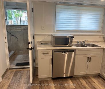 For Lease - 30 Colonial Street Unit# LOWER, Welland, Ontario - Photo 3