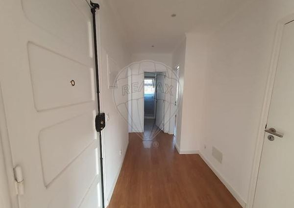 Apartamento T2 em Setúbal