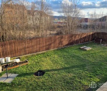 Klidné bydlení 1+1 Sokolov – zahrada, parkování - Photo 2