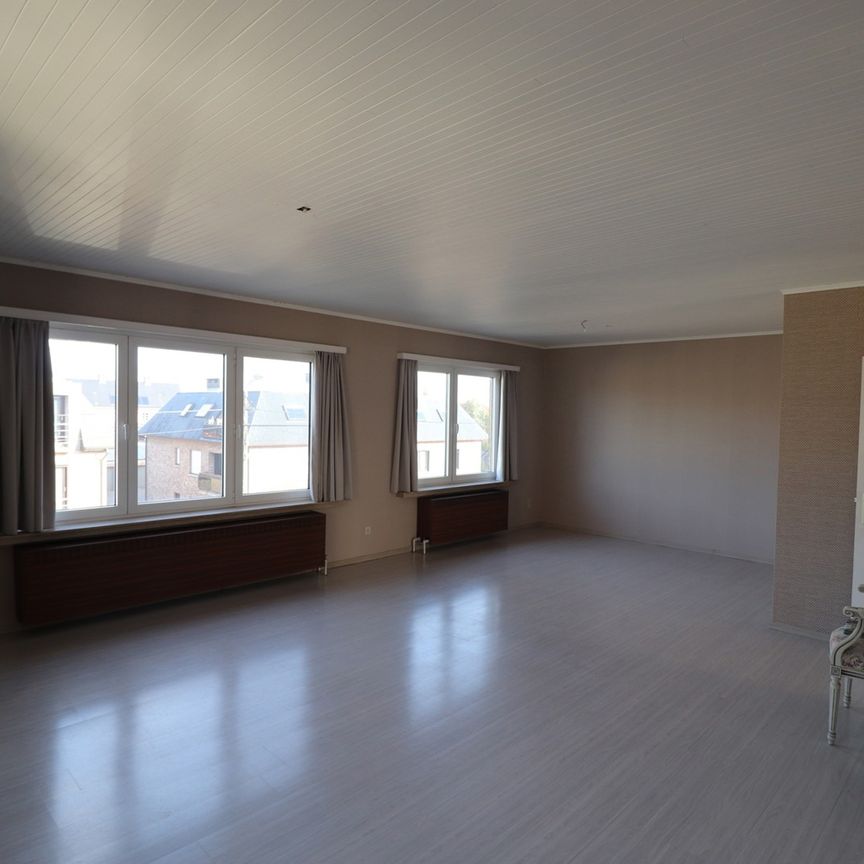 Dakappartement met 2 slaapkamers en garage in Beerse. - Photo 1