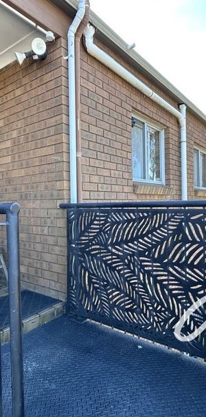 Convenient 2-Bedroom Unit in Sanctuary Point - Photo 2