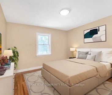 21 Lynvalley Crescent #(Main) - Photo 3