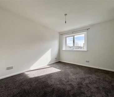 2 bedroom house to rent - Photo 3