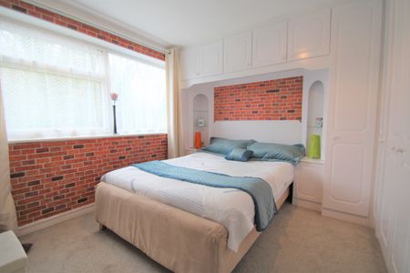 Devonshire Road, Pinner - Photo 4