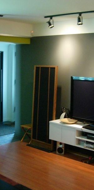 Logement 3 1/2 dans Triplex Moderne - Photo 1