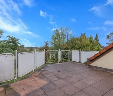 Schöne ca. 134,9 m² große 3-Zimmer-Maisonettewohnung mit Dachatelie... - Photo 1