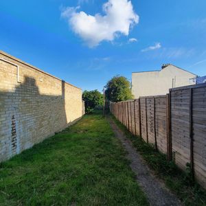 Tonbridge Road, Maidstone ME16, London - Photo 3