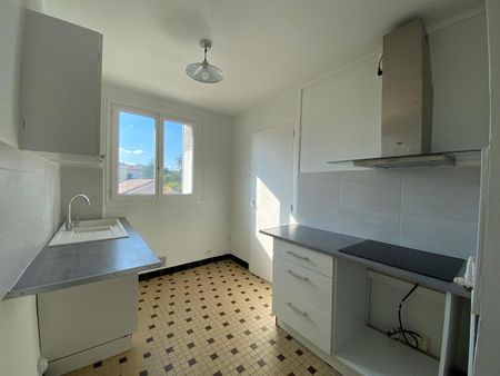 Location Appartement 3 pièces 52m² VALENCE 26000 - Photo 4